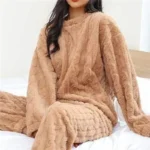 Soft Coral Velvet Jacquard Warm Pajama Set for Women Cozy Loungewear - Image 3