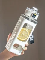 700ml/900ml Sports Water Bottle Portable Sippy Cup Suitable for Outdoor Sports Cycling and Carrying Juice Milk Drinkware