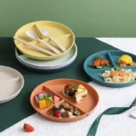 1pc Divided Breakfast Plate,3 Grids Round Plastic Individual Plate,Reusable Healthy Diet And Weight Loss Plate, Picnic Plate - Image 3
